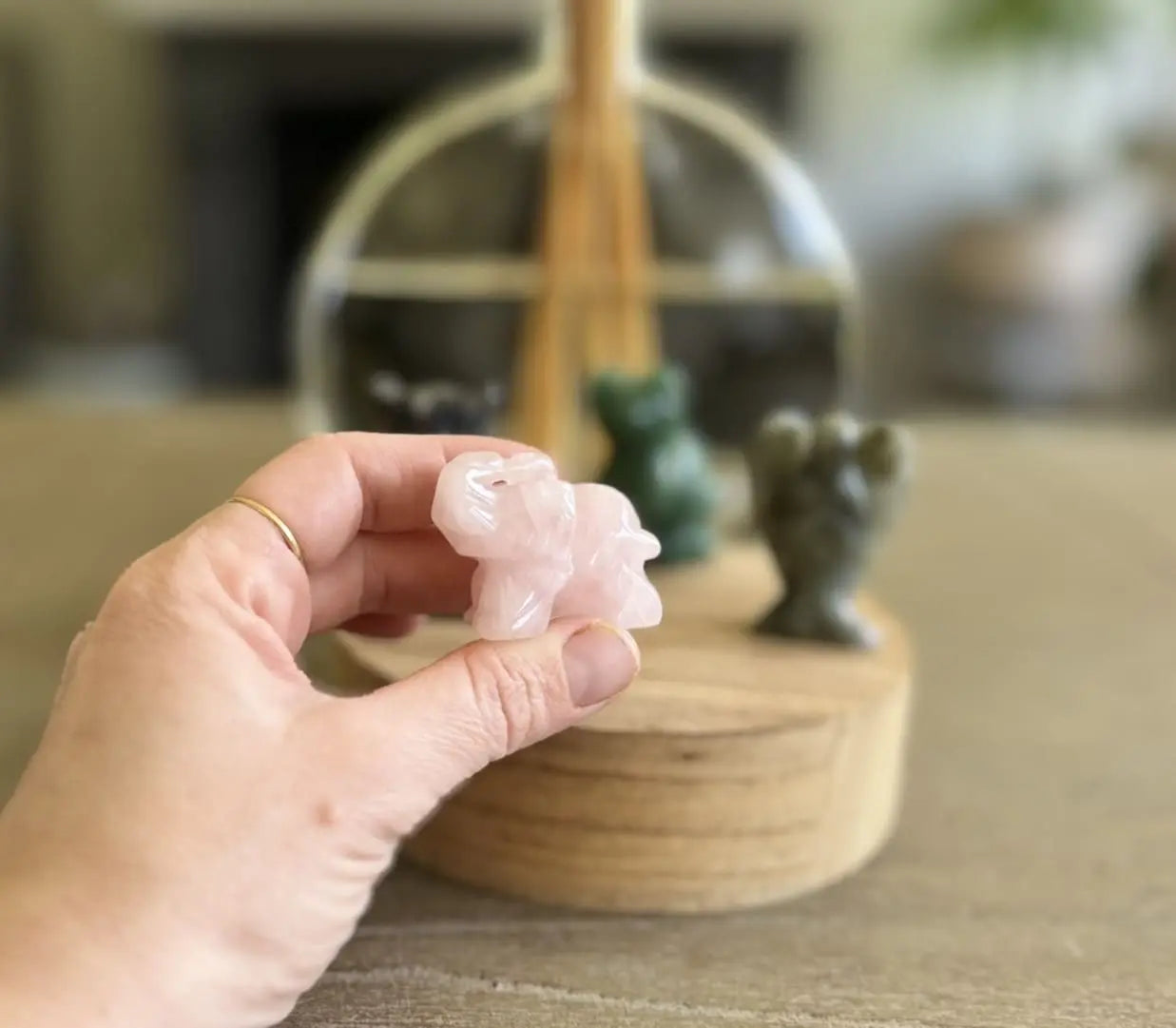 Éléphant Quartz rose - Mon minéral