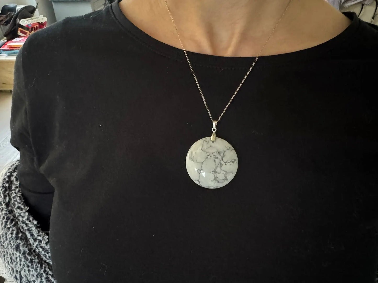 Pendentif en howlite